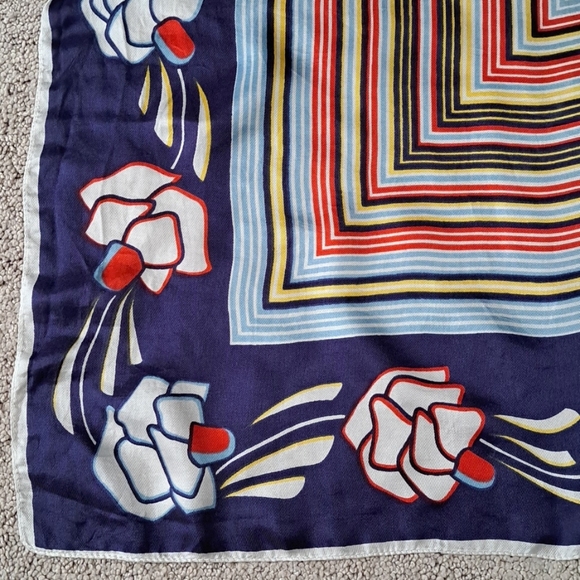 VINTAGE Scarf - Picture 2 of 5